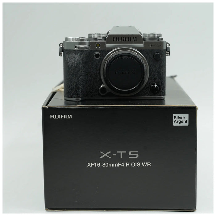 Fujifilm X-T5 ( Usato )