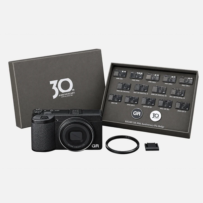 Ricoh GR IV 30th Anniversary Edition – Edizione Limitata