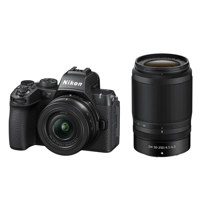 Nikon Z50II + 16-50mm f/3.5-6.3 VR + 50-250mm f/4.5-6.3 VR + SD Lexar 128GB - Garanzia 4 anni Nital