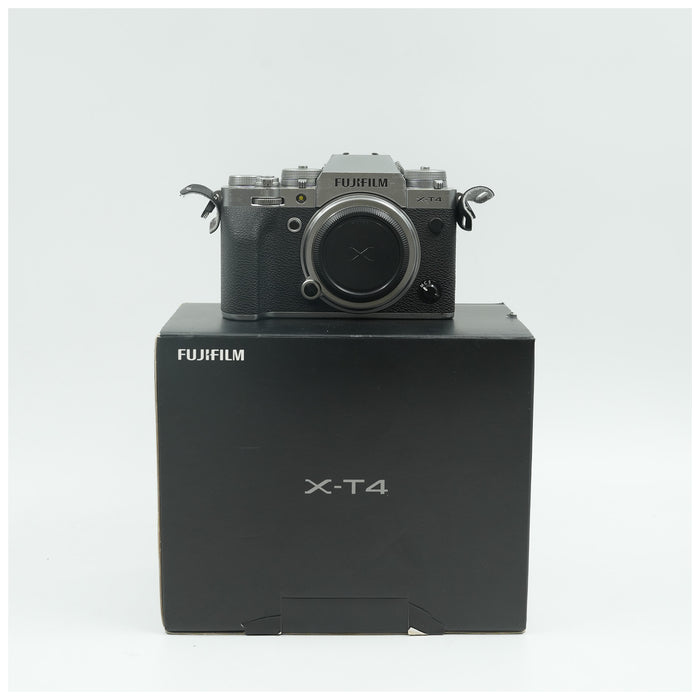 Fujifilm mirrorless X-T4 M.0BQ19688 - (Usato) scatola