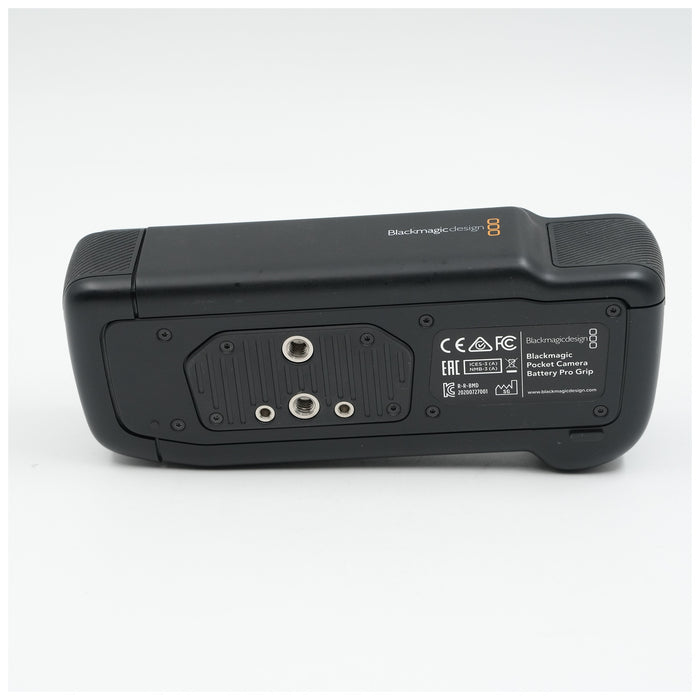 Blackmagic Pocket Camera Battery Pro Grip ( Usato )