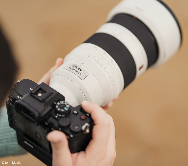 sony-obiettivo-zoom-leggero-50-150mm-lifestyle