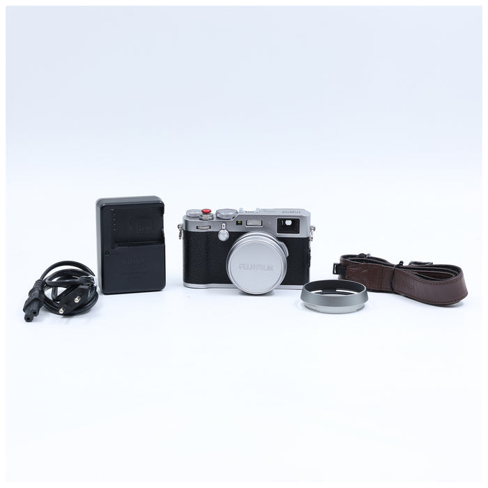 Fujifilm X100F Silver M.72M01904 - (Usato) accessori