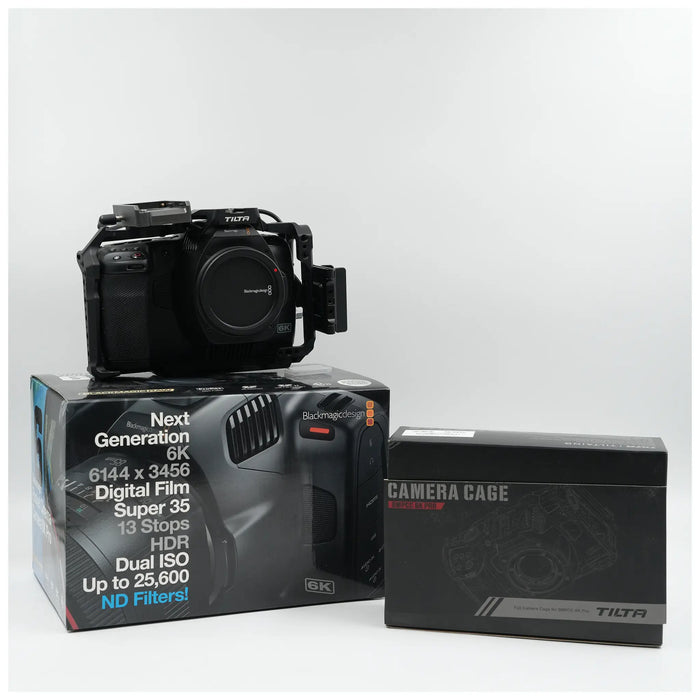 Blackmagic Pocket Cinema Camera 6K Pro ( Usato )
