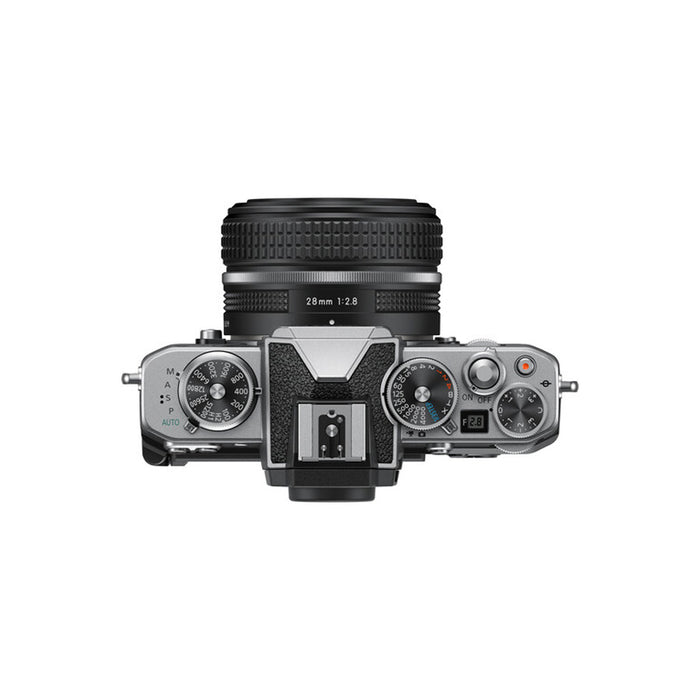 Nikon Z FC + Z 28mm F2.8 SE + Lexar SD 64 GB - Garanzia Nital Italia